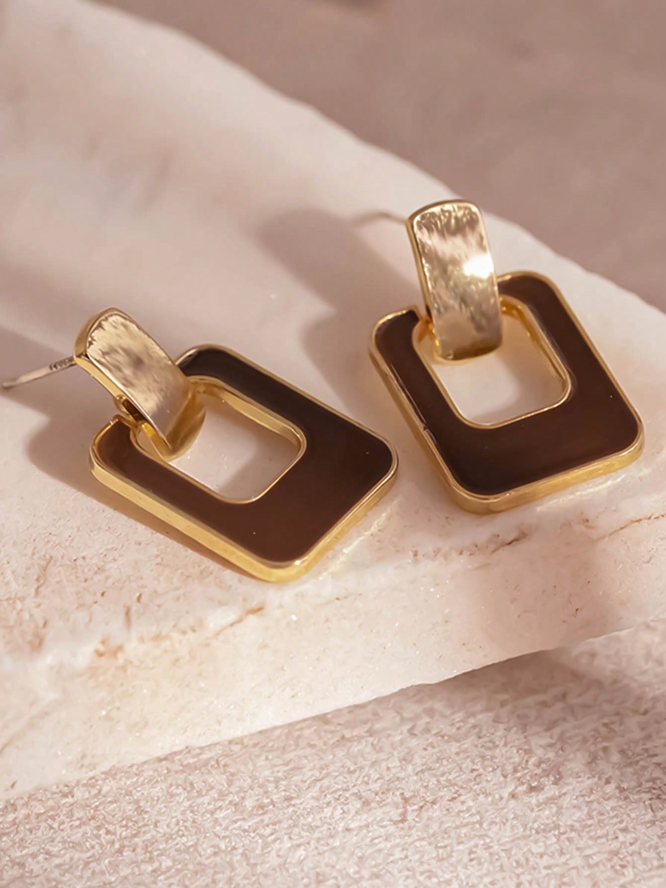 Vintage gold square drop earrings